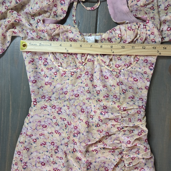 ASTR The Label Floral Midi Dress XS Puff Sleeve Ruched Cottagecore Slit - Picture 10 of 16